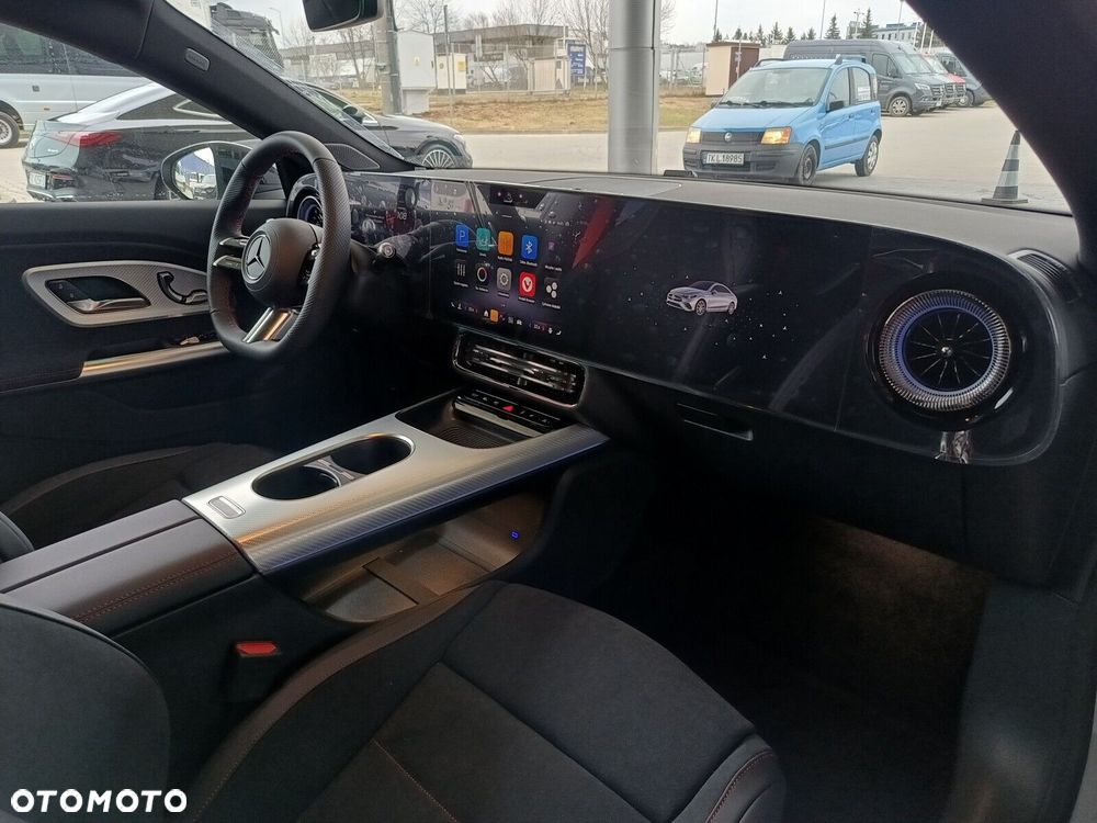 Mercedes-Benz CLA - 11