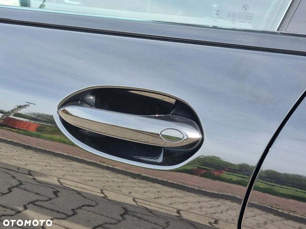 BMW Seria 2 220d xDrive - 36