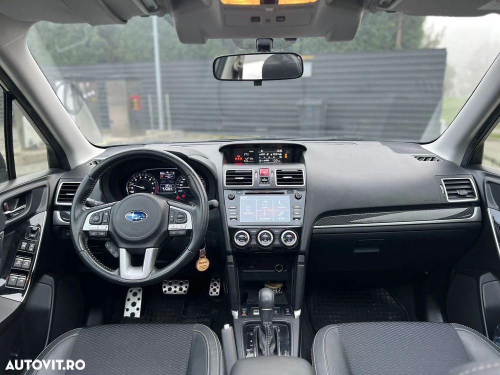 Subaru Forester 2.0i CVT Exclusive ES - 7