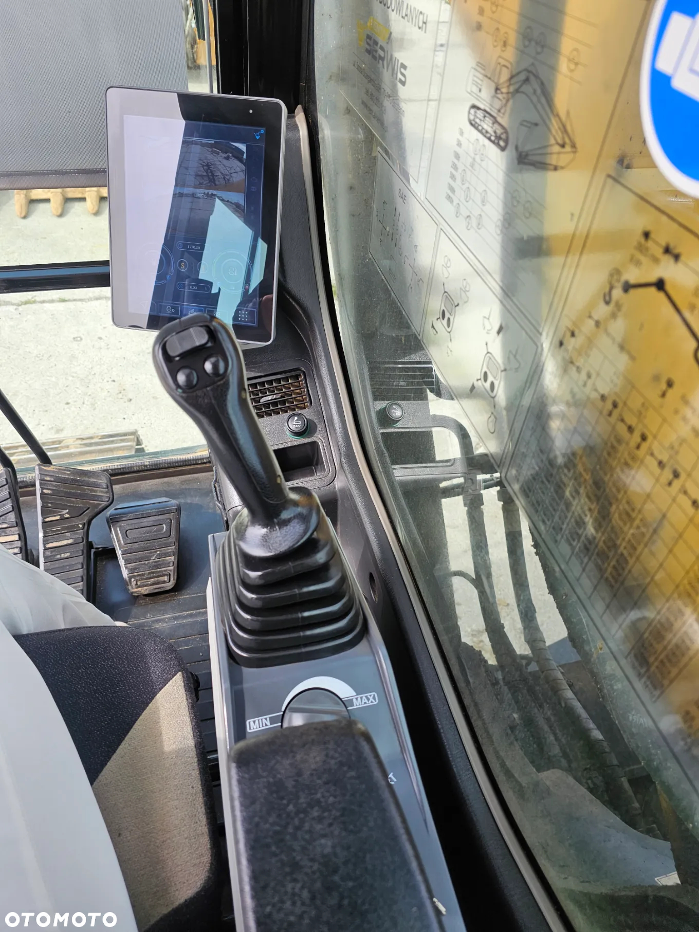 Sany SY215C - 12
