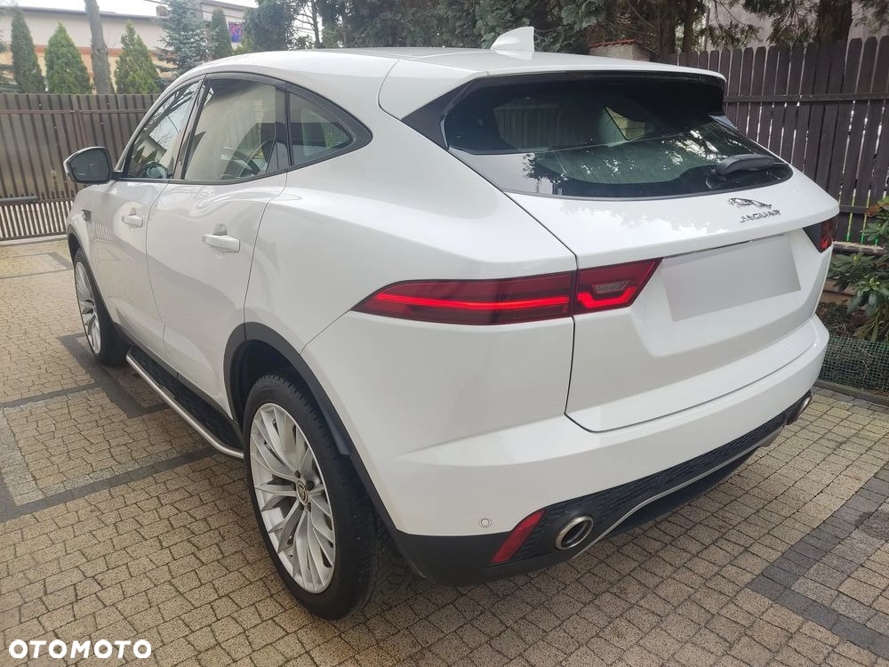 Jaguar E-Pace - 4