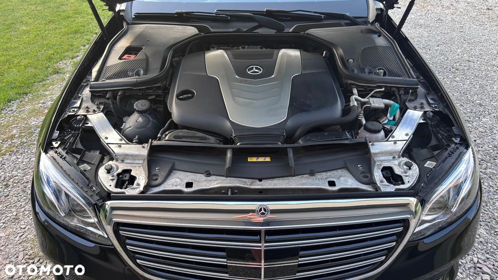 Mercedes-Benz Klasa E 350 BlueTEC 9G-TRONIC - 38