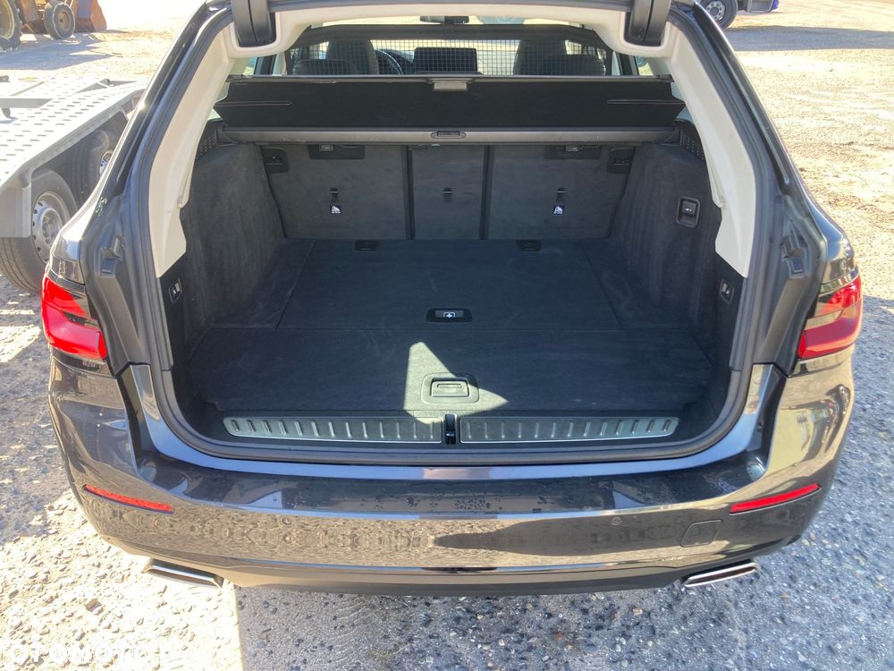 BMW Seria 5 - 16