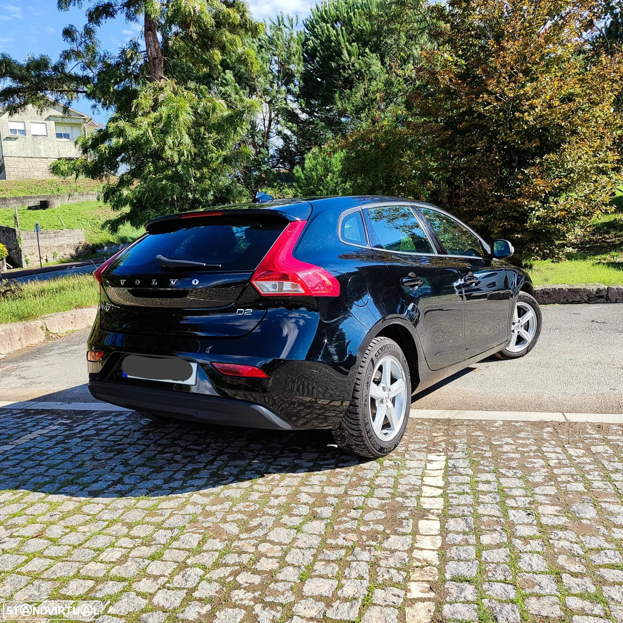 Volvo V40 2.0 D2 Kinetic Geartronic - 3