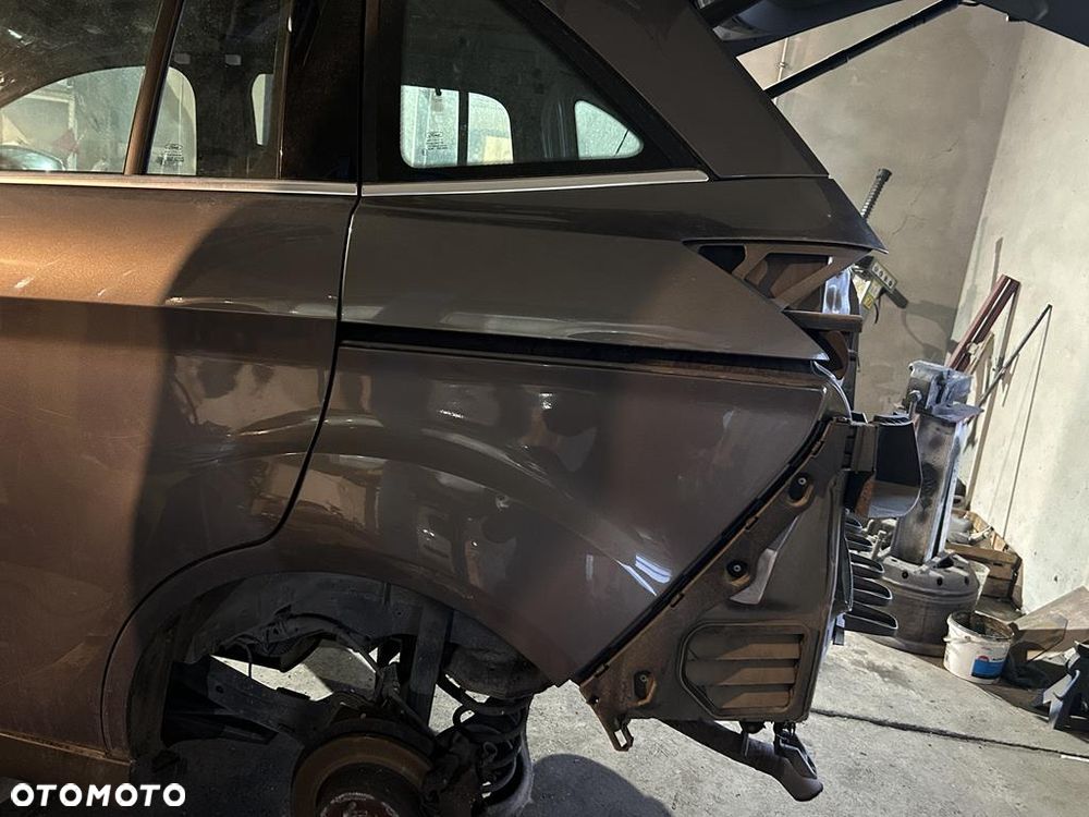 Błotnik ćwiartka lewa tył tylna kolor VA Grand Ford C-max II MK2 - 1