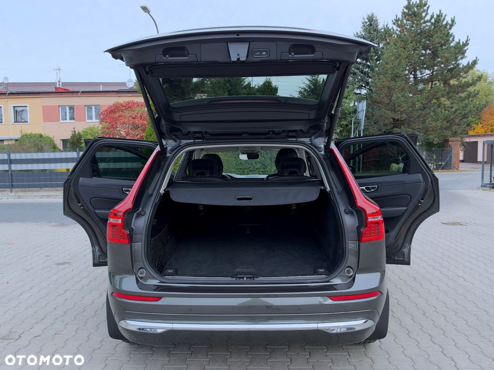 Volvo XC 60 B4 B Geartronic Inscription - 17