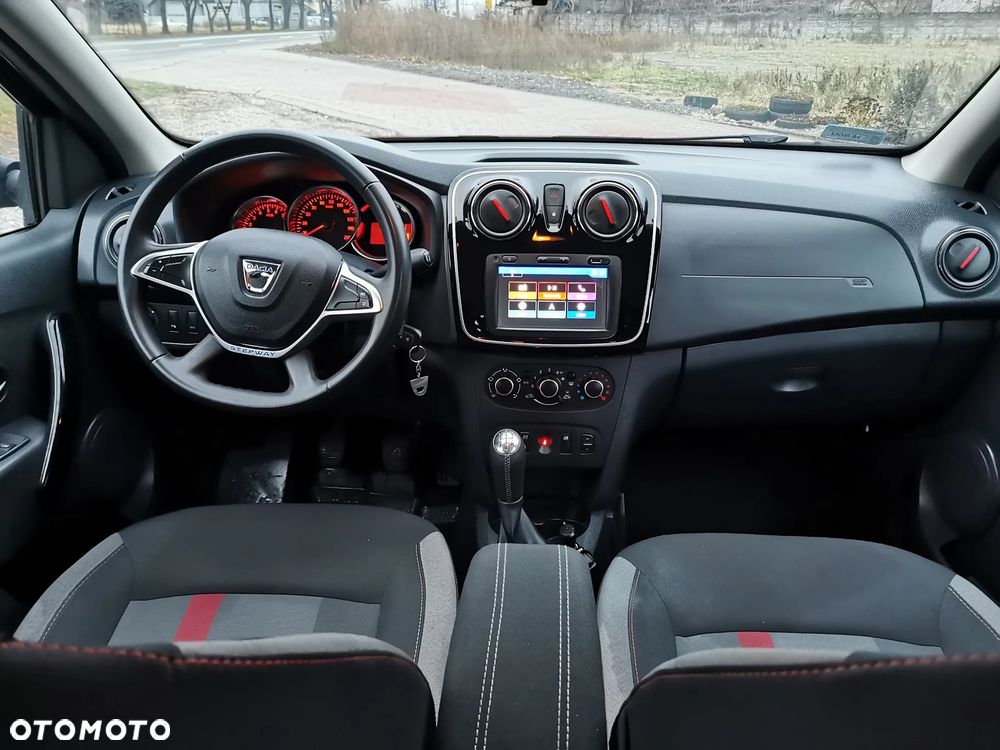 Dacia Sandero 0.9 TCe Techroad S&S - 12