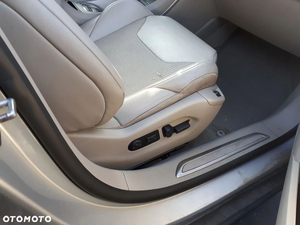 CITROEN C5 II III X7 08-12 2.7 V6 HDI KRATKA NAWIEWU PRAWA LISTWA DEKOR - 23