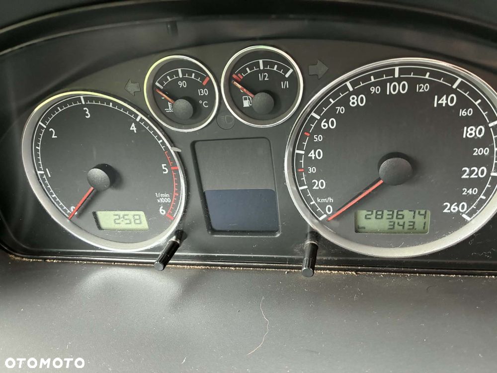 Volkswagen Sharan - 7
