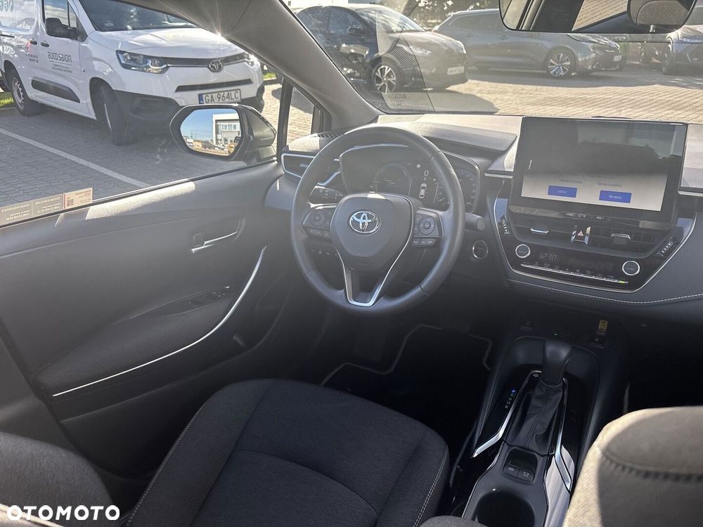 Toyota Corolla 1.8 Hybrid Comfort - 16