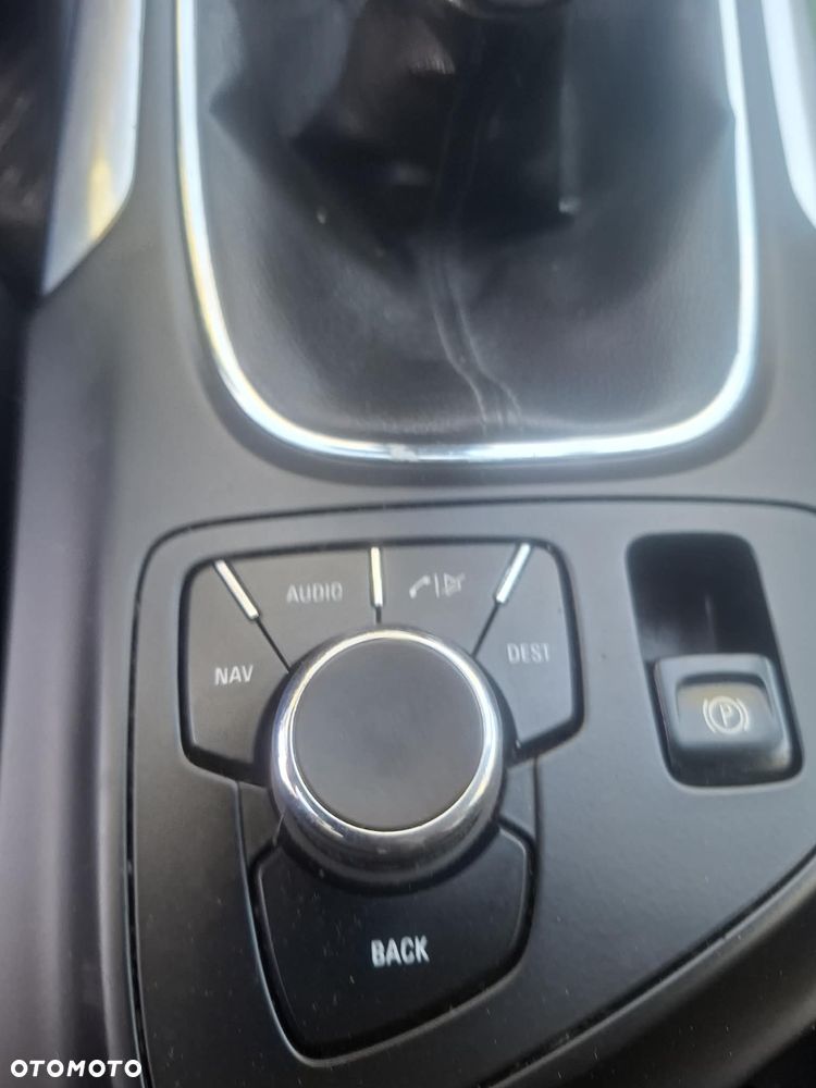 Opel Insignia - 7