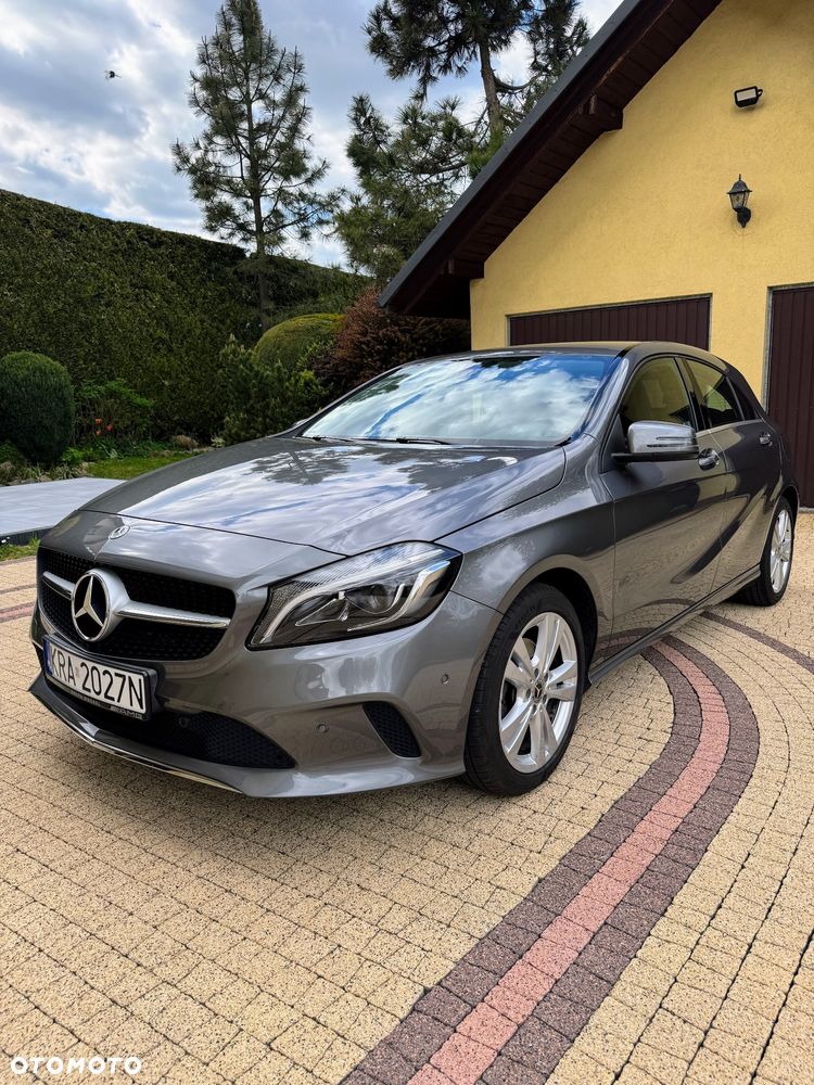Mercedes-Benz Klasa A 180 7G-DCT Urban - 1