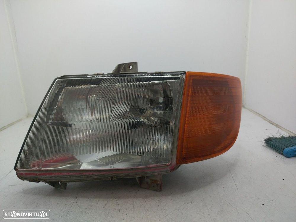 Farol/ Otica Dianteiro Esq Mercedes-Benz Vito Autocarro (638) - 3