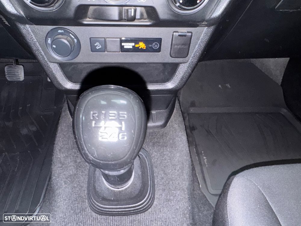 Isuzu D-MAX 1.9 DDi 4X4 IVA DEDUTÍVEL X-CAB LONG 3LUG. - 42