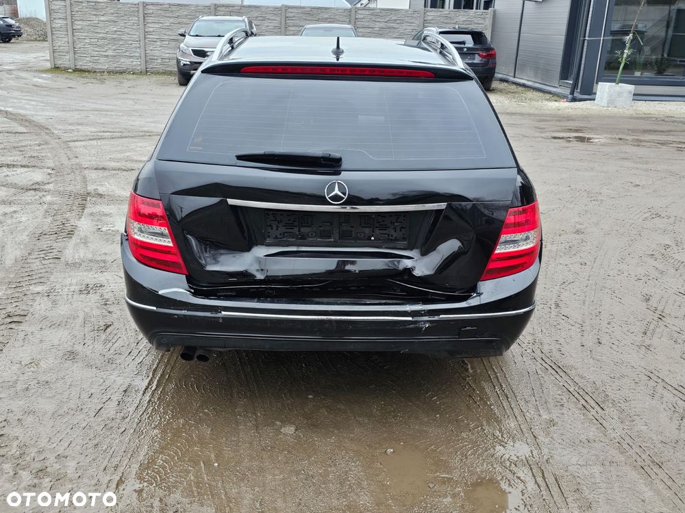 Mercedes-Benz Klasa C 180 (BlueEFFICIENCY) 7G-TRONIC Avantgarde - 15