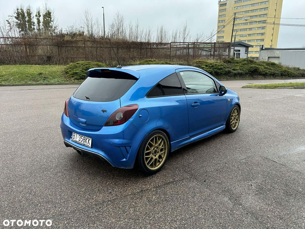 Opel Corsa 1.6 T OPC - 4