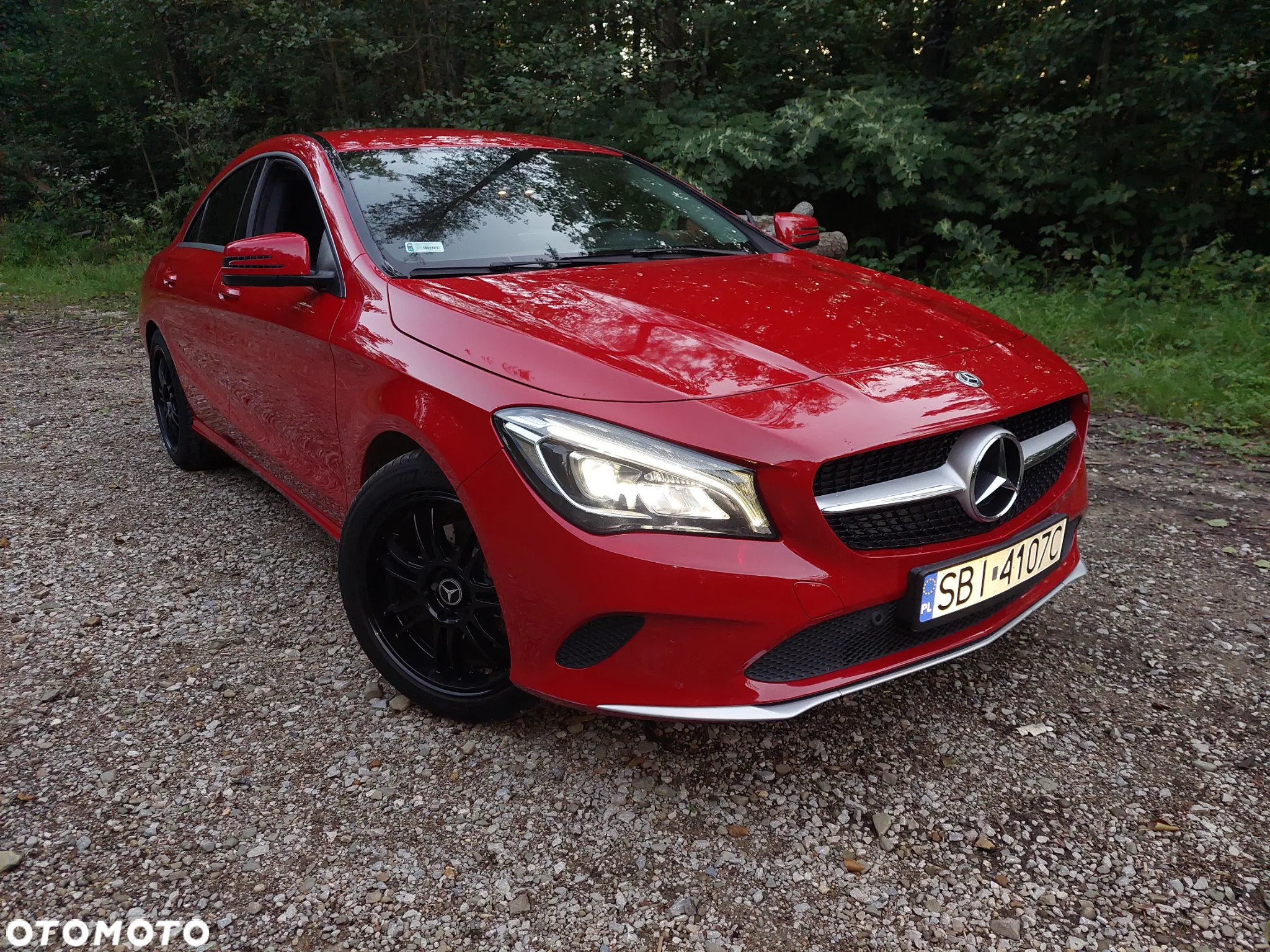 Mercedes-Benz CLA 180 7G-DCT Urban - 22