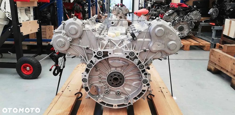 silnik Ferrari Portofino Shortblock 2281684 NOWY 31 708 zł netto - 3