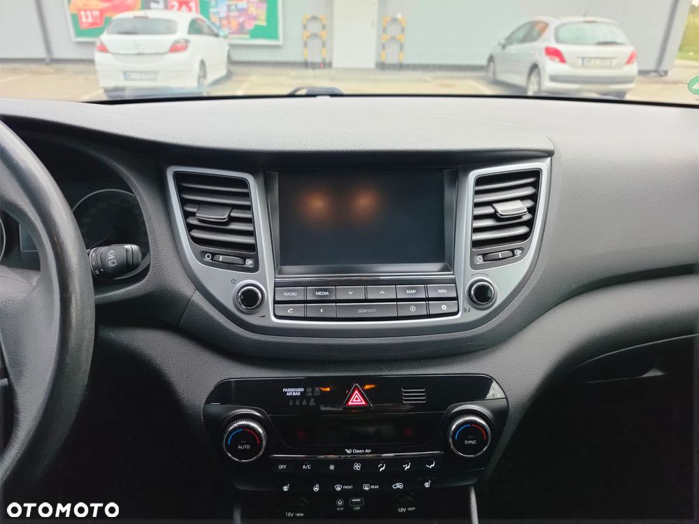 Hyundai Tucson 1.6 GDi 2WD Premium - 16
