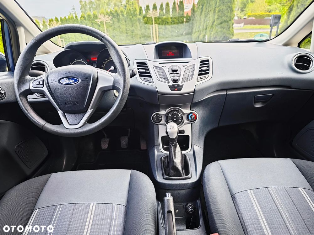 Ford Fiesta 1.25 SYNC Edition - 21