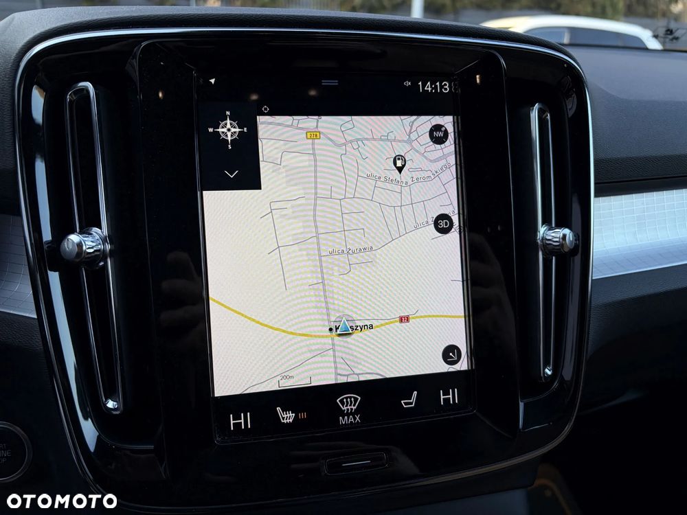 Volvo XC 40 D4 AWD Geartronic Momentum - 30