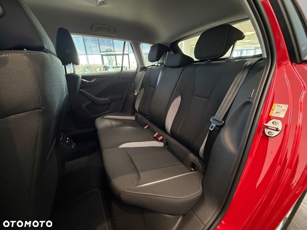 Skoda Kamiq 1.0 TSI Drive DSG - 14