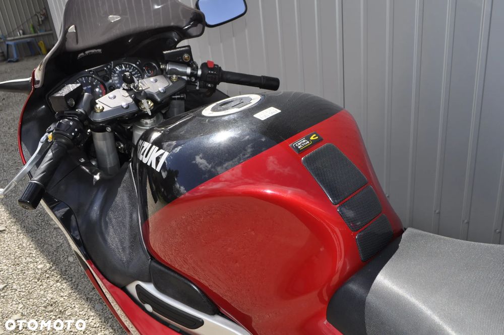 Suzuki Hayabusa - 12