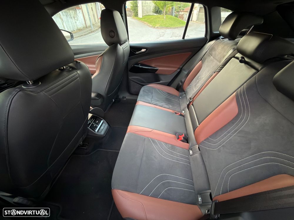 VW ID.4 77 kWh Pro Performance - 9