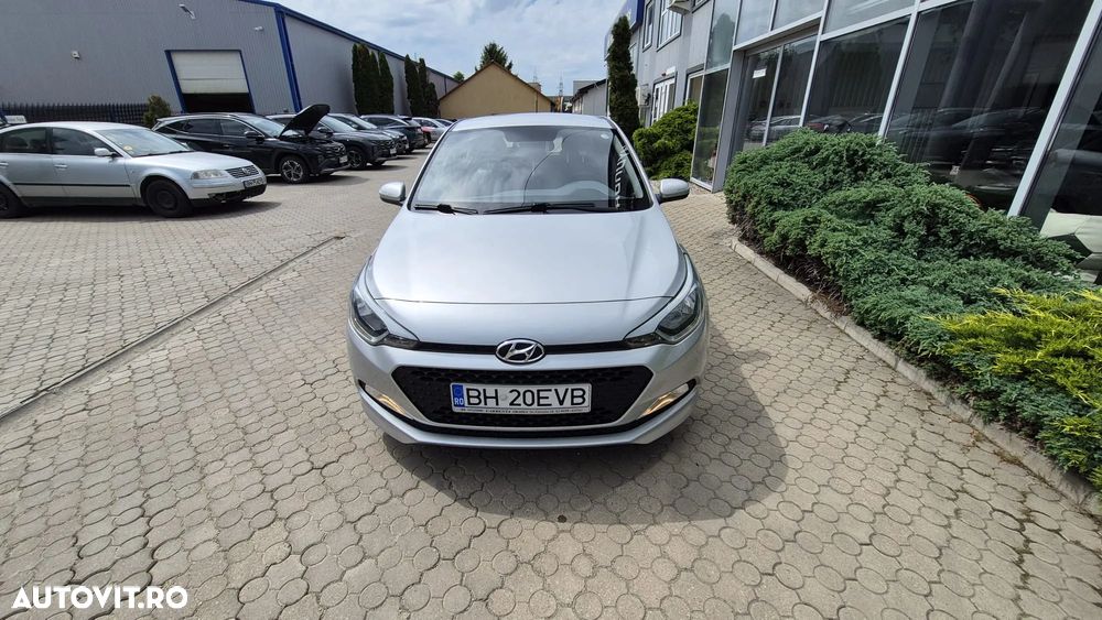 Hyundai i20 1.25 84CP M/T Comfort - 9