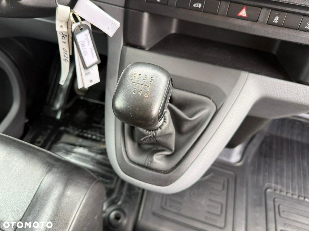 Toyota ProAce - 17