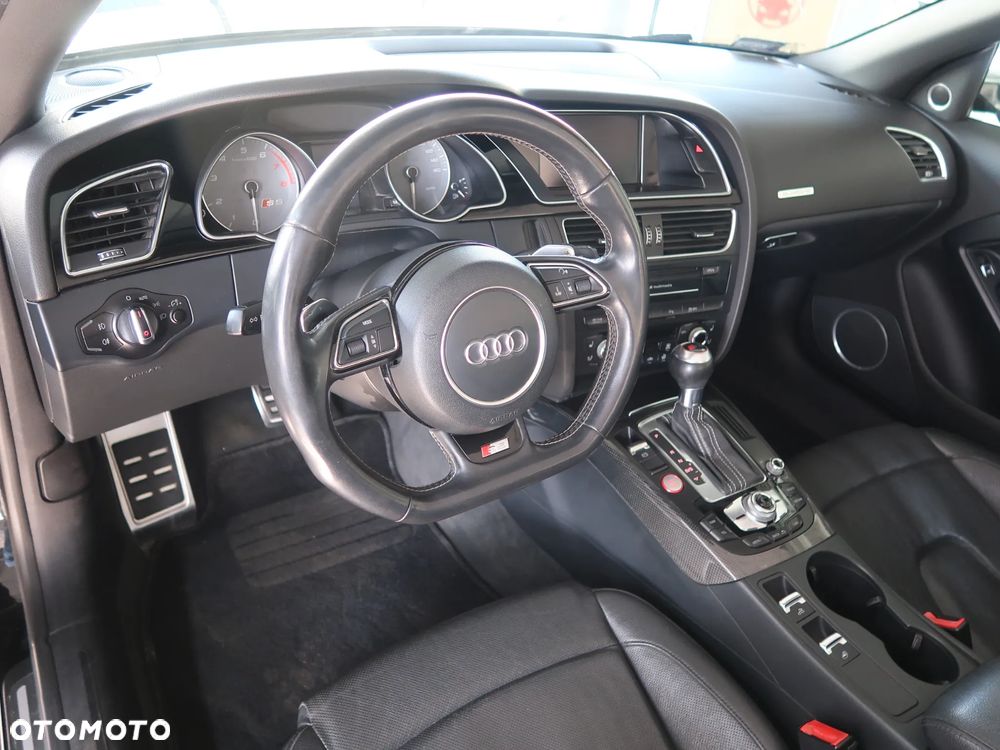 Audi S5 Coupé - 15