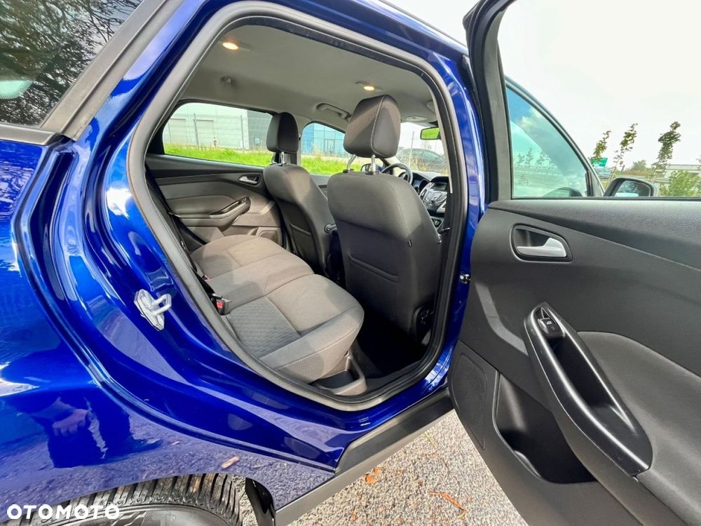 Ford Focus - 8