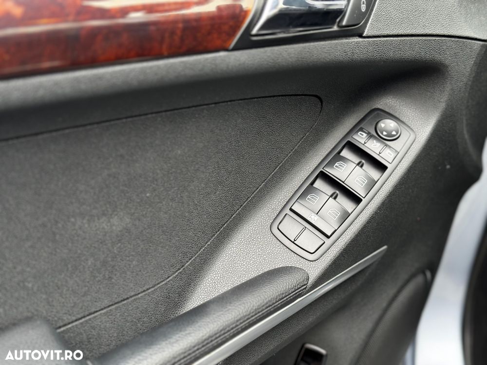 Mercedes-Benz ML 320 CDI Aut - 24