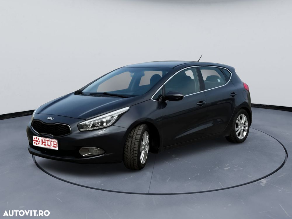 Kia Ceed 1.6 CRDi 128 Fifa World Cup Edition - 3