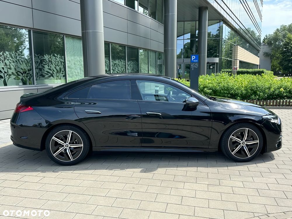 Mercedes-Benz CLA 200 mHEV 8G-DCT - 9