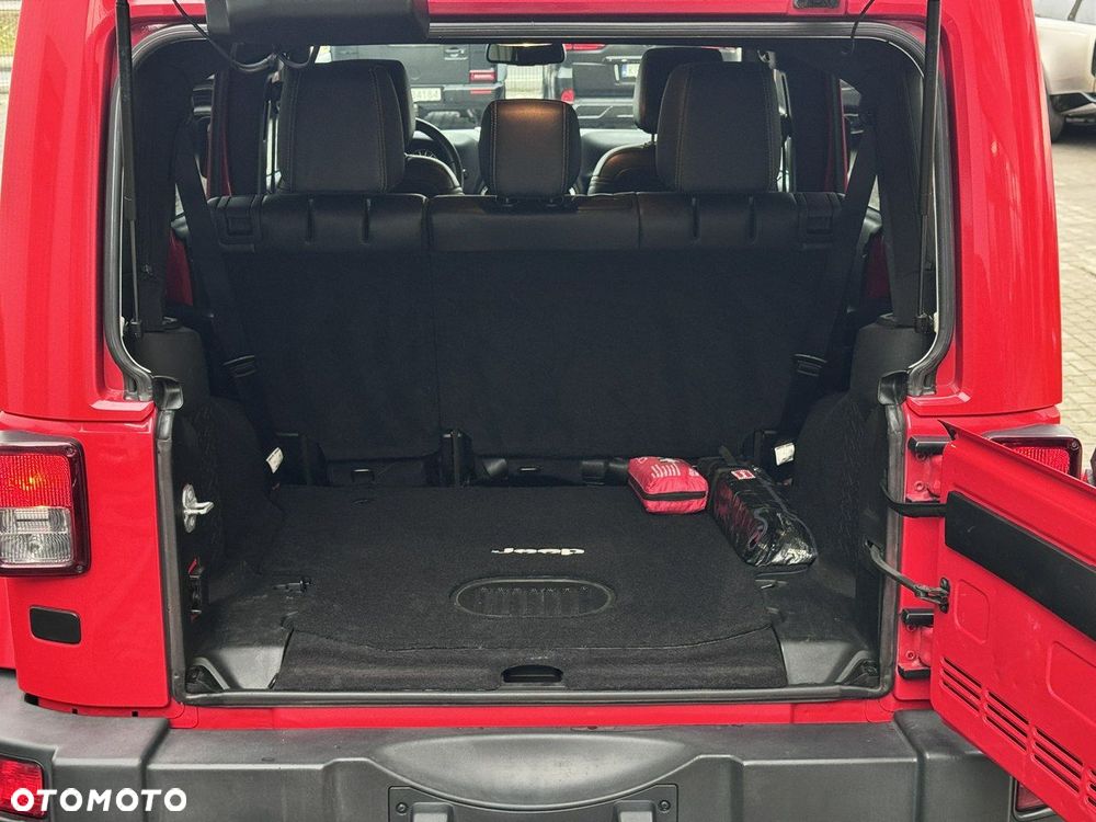 Jeep Wrangler - 16