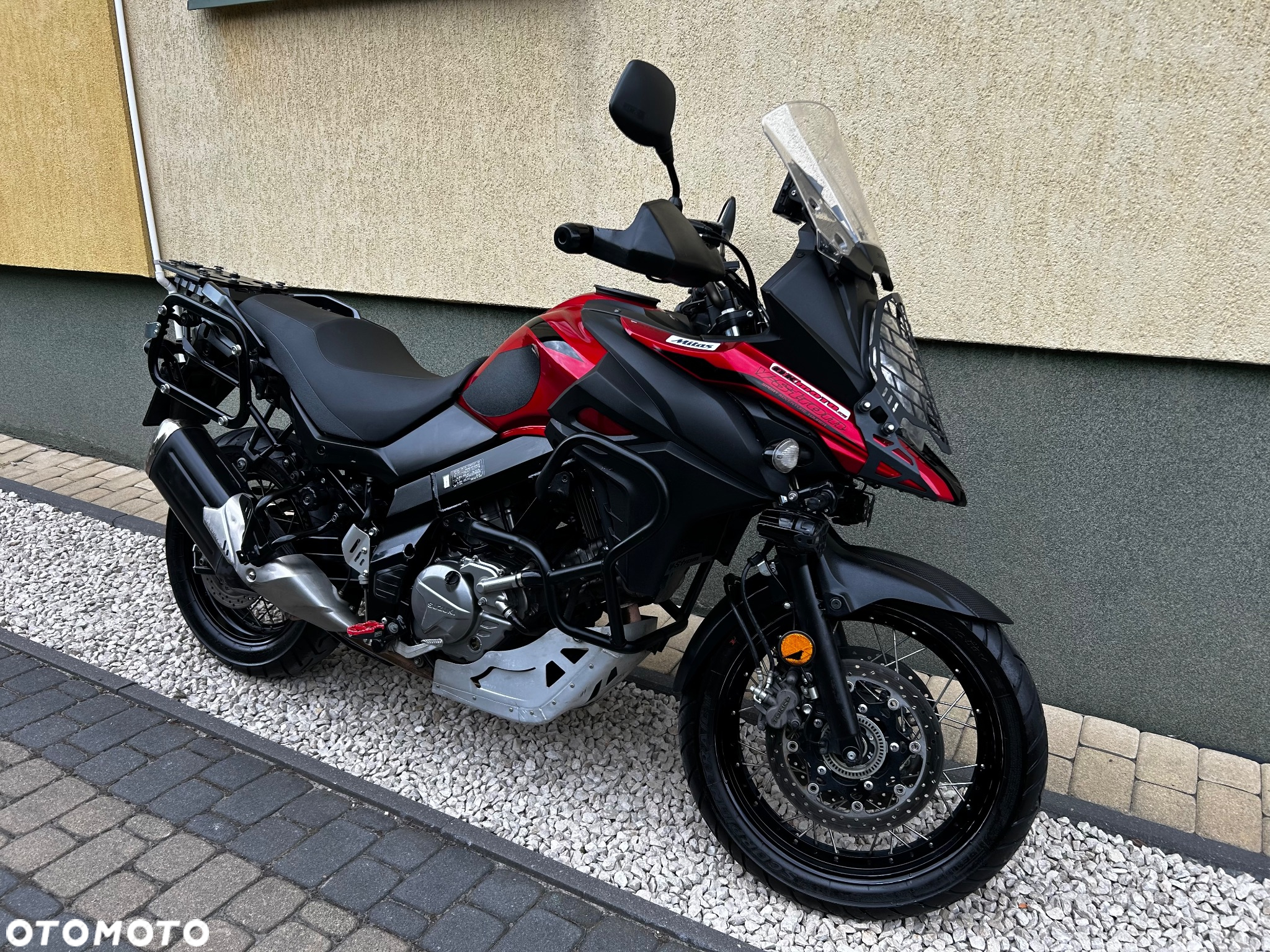 Suzuki DL - 13