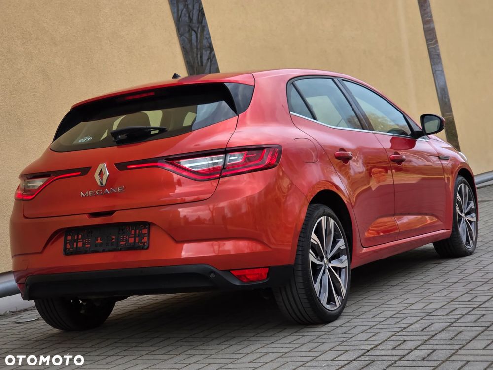 Renault Megane ENERGY TCe 130 GT LINE - 10