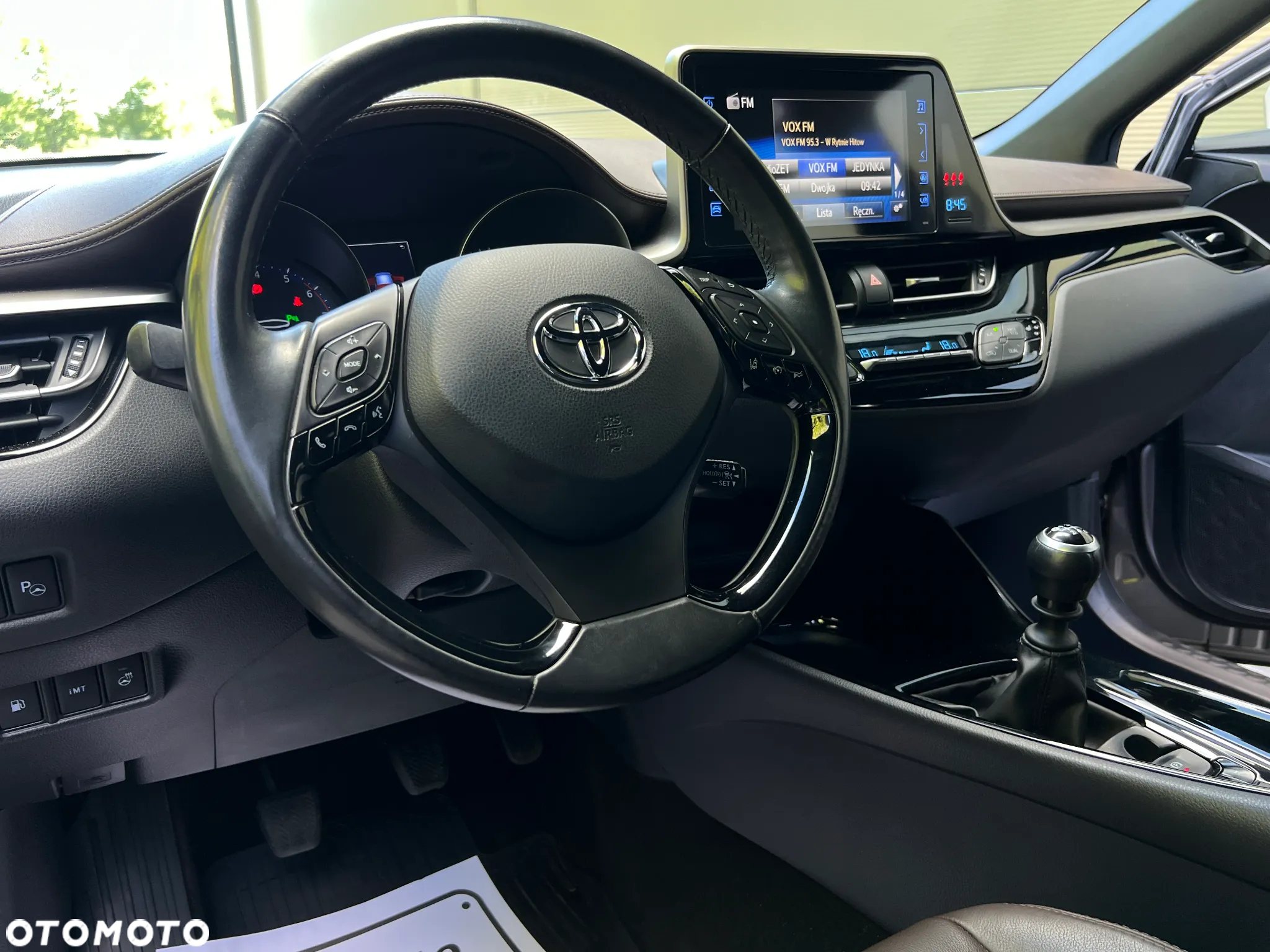 Toyota C-HR 1.2 T Prestige - 18