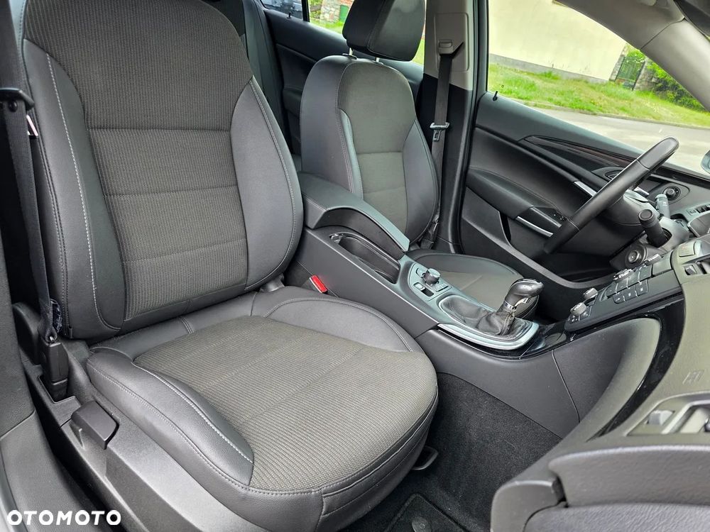 Opel Insignia 2.0 Turbo - 7