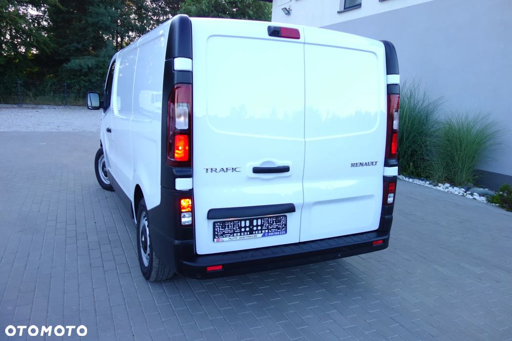 Renault Trafic 2.0 Dci 145 KM L1H1 Klima Kamera Ledy - 3