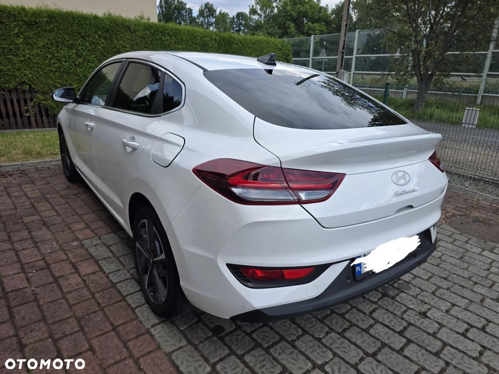 Hyundai i30 1.5 T-GDI 48V Smart Plus DCT - 11