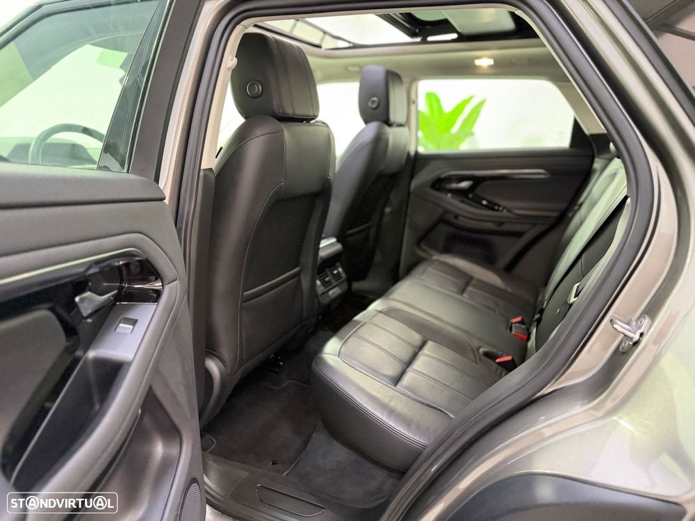 Land Rover Range Rover Evoque 1.5 P300e AWD S Auto - 9