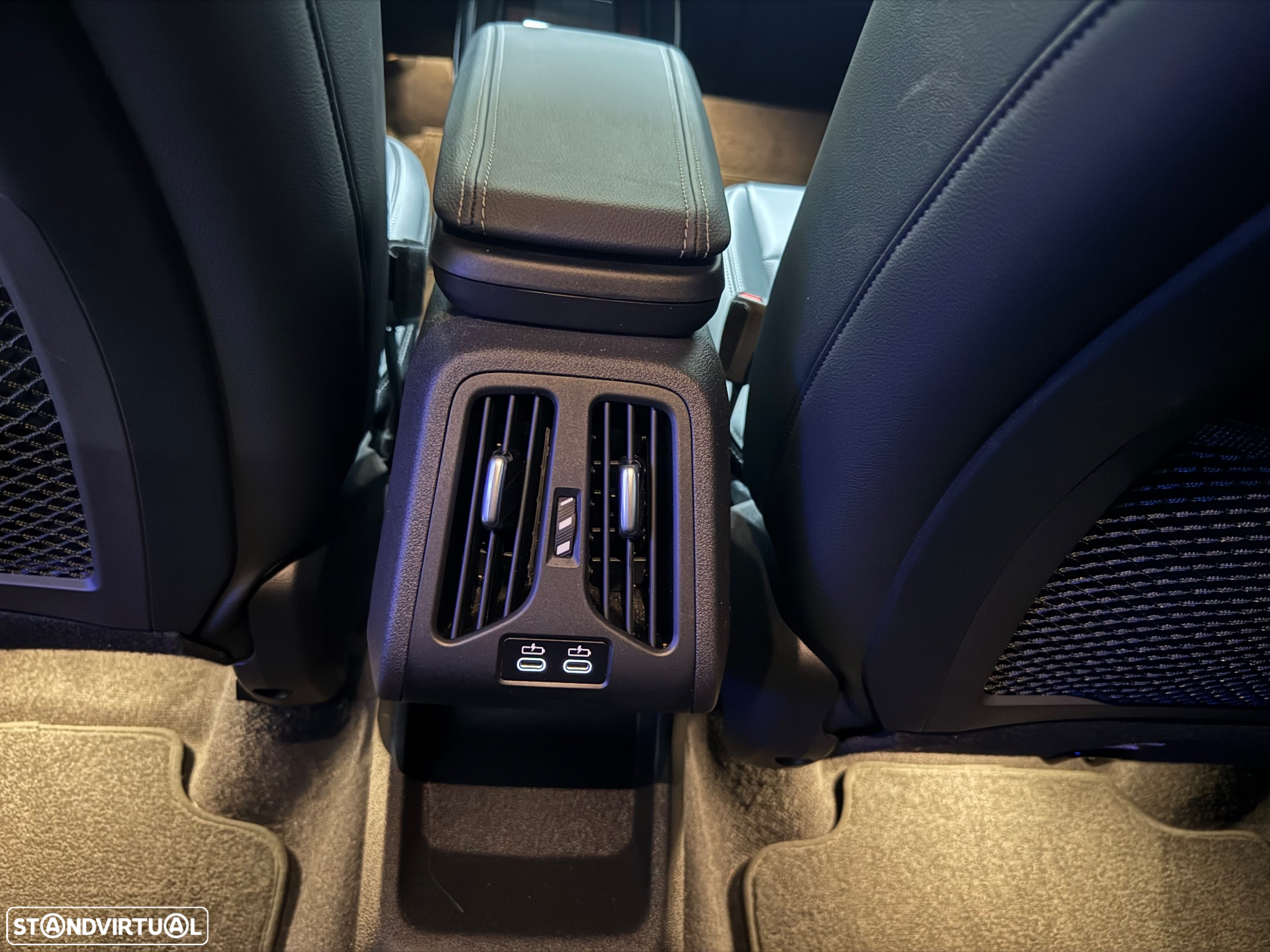 BMW X1 sDrive18i xLine - 48