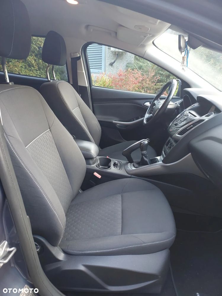 Ford Focus 1.0 EcoBoost Ambiente - 14