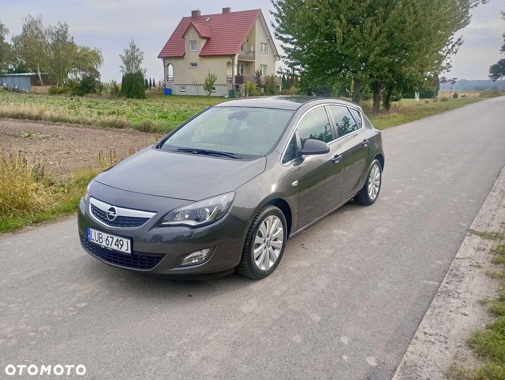 Opel Astra 1.4 Turbo Cosmo - 34
