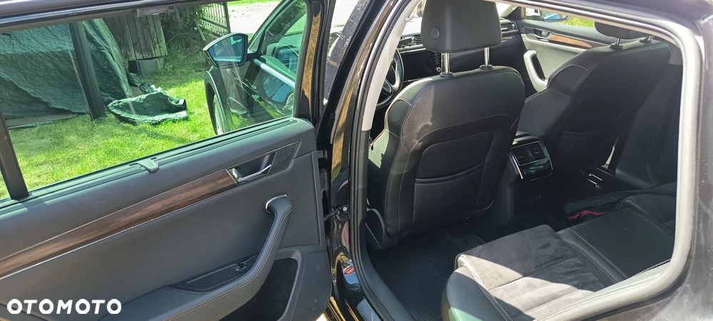 Skoda Superb 2.0 TSI 4x4 Scout DSG - 31