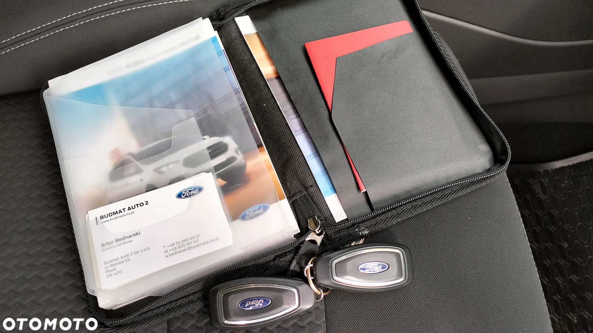 Ford Kuga - 25
