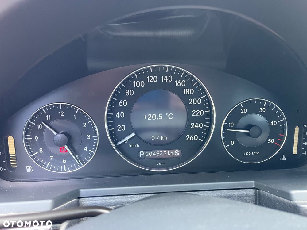 Mercedes-Benz Klasa E 220 CDI Automatik Elegance - 12