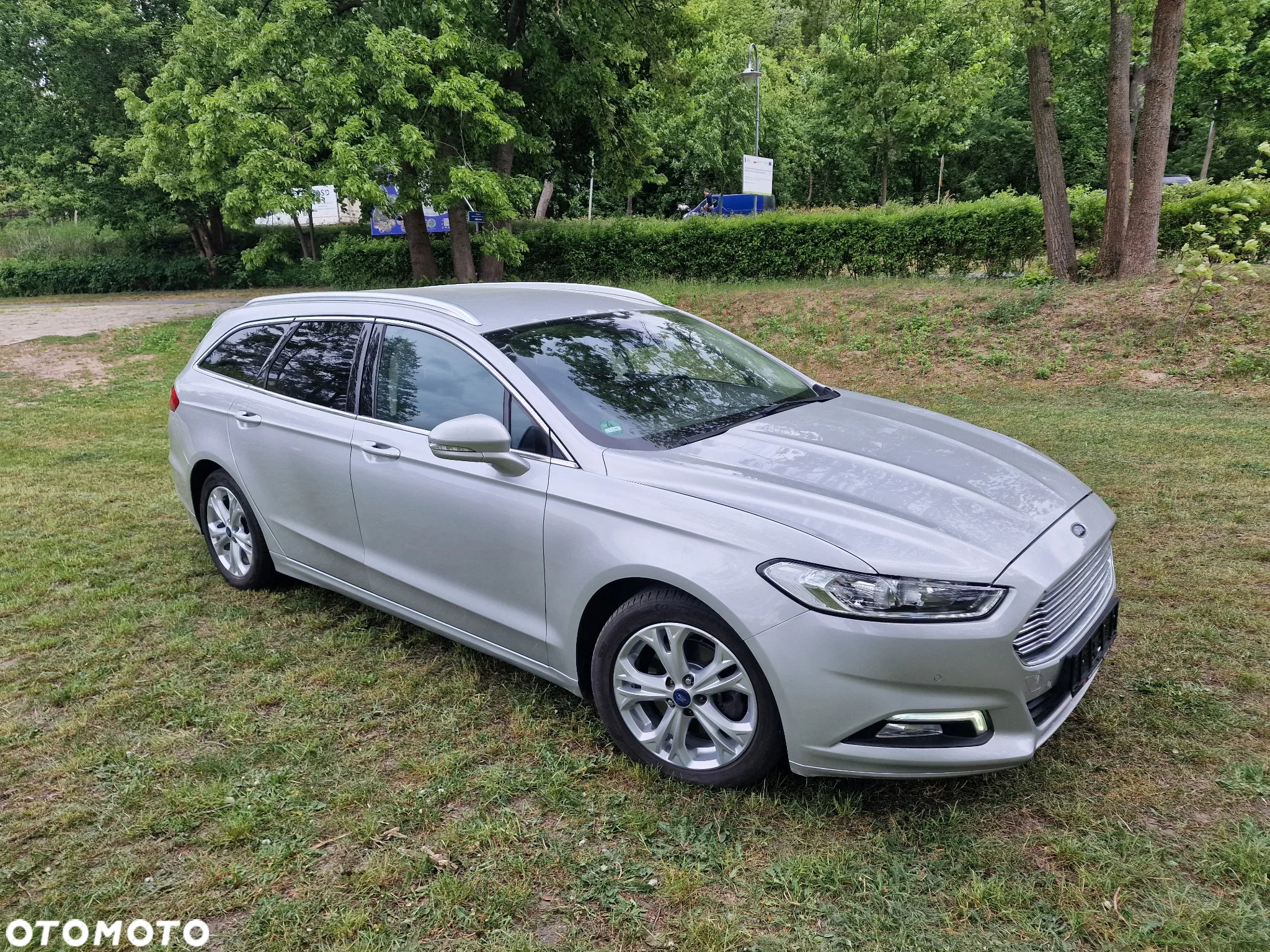 Ford Mondeo 2.0 TDCi Titanium PowerShift - 9